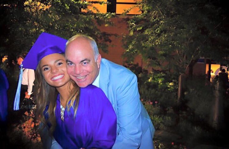 _MKock's tweet photo. Happy Father’s Day to my amazing dad! Thank you for being so loving, encouraging, giving, and supportive. I love you so much!💙 https://t.co/wUrKYMtdha