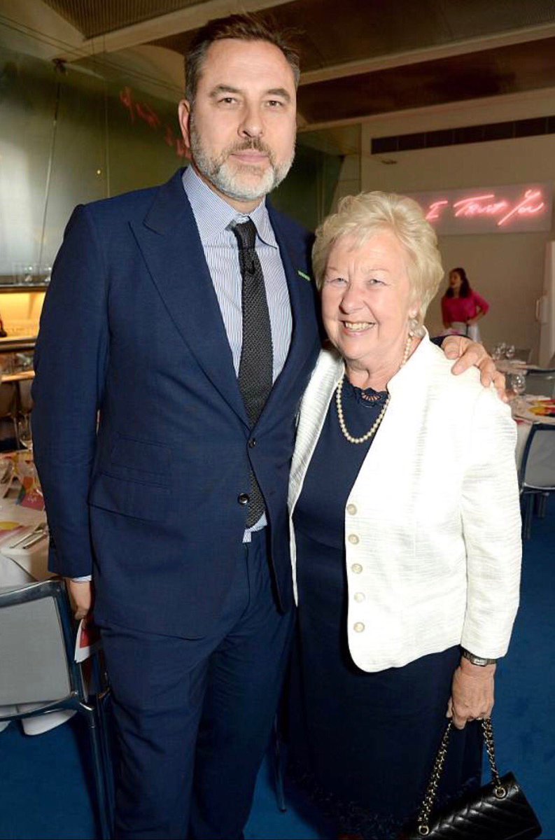 davidwalliams's tweet photo. Tonight I hosted an event at @RiverCafeLondon for the @NSPCC and thanks to some very generous people we raised £1m! https://t.co/UVVKSmDLtc