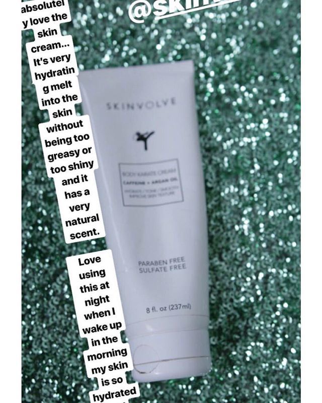 skinvolve's tweet photo. 😍 @godleydestiny has spoken! There’s no better feeling than waking up to smooth, hydrated skin. Get on her level 👆 {tap to shop} #skinsmarts https://t.co/Xy5PiBDHtB https://t.co/Fr0zvF74Zk