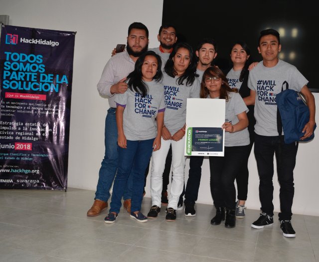 CITNOVA's tweet photo. Ganadores del #HackathonHidalgo2018 primer lugar proyecto: HFORÁNEOS #hackHidalgo2018 #Impulsando la #innovaciónCívica @AlonsoHuerta @gobiernohidalgo @omarfayad @Israelfelixs @LamanCarranza @PlaneacionHgo @hackHidalgo @CodeandoMexico @NodoHidalgo @Nucleo_CTI @renis_bob https://t.co/15kfiJL0L8