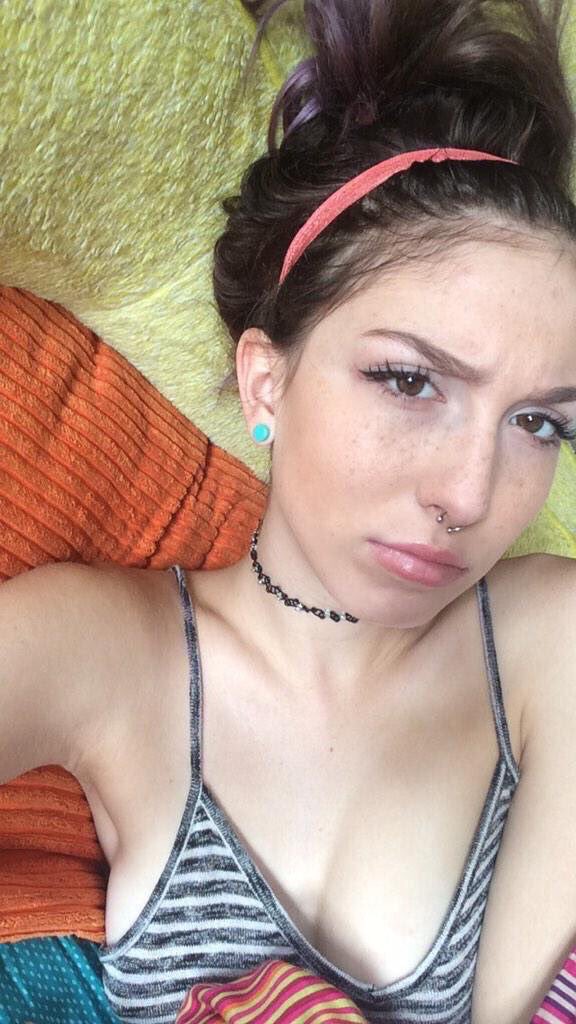 probablygoth tweet picture