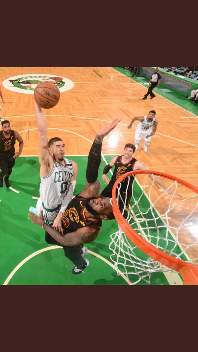 DomFerrucci's tweet image. Hope LeBron wished Jayson Tatum a Happy Father’s Day!