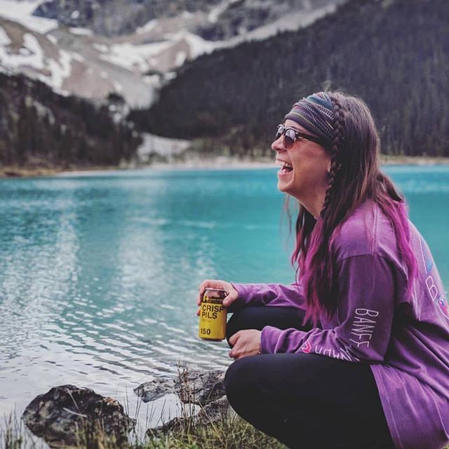 abprovisions's tweet photo. Rainy days means mad crispy summit beers all the way up #albeerta. Cred: @mellausch
.
.
.
.
.
#aleberta #jasper #jaspernationalpak #jasperthebear #jasperthebearale #jaspercrisppils #crisppils https://t.co/fZe7k6W850 https://t.co/IzBwpgdiot