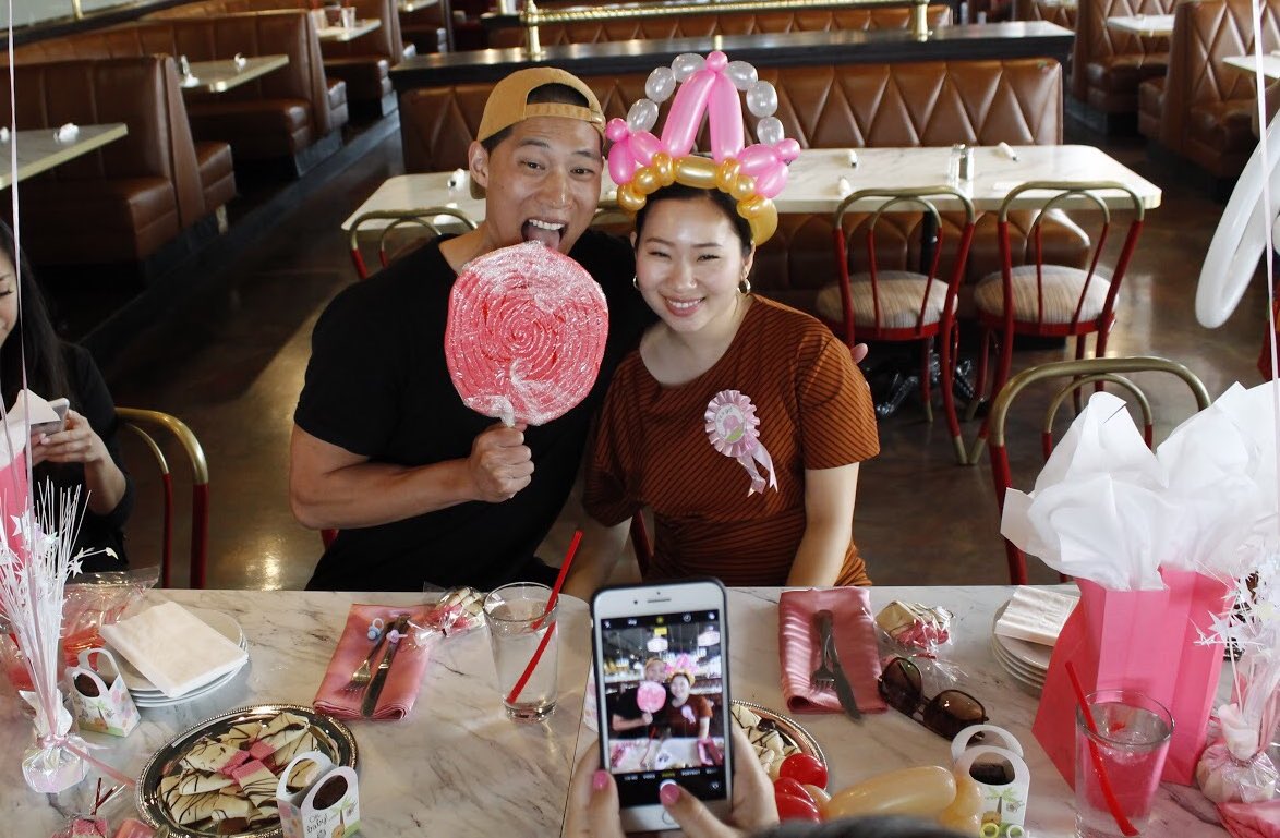 FarrellsUSA's tweet photo. #FathersDay vibes with our faves, @hungryoc! Celebrate any occasion with Farrell’s for extra sweet fun 🍭 https://t.co/LcQiERWB7E