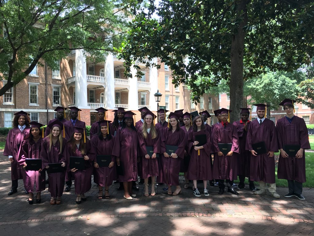 ScoreCISCoach's tweet photo. Last weekend, I was honored to see Score Academy students graduate and reach their full potential! I can’t wait to see what they do next ! @SCORE__Academy @CISWake https://t.co/mUpBnLLTJG