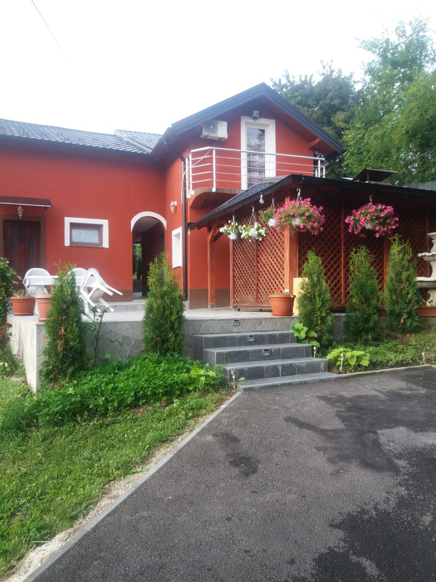 bosnia_expert's tweet photo. #فيلة #فلل #بيوت #تاجير #ايجار #سياحة #البوسنة #البوسنة_والهرسك #سواق #رحلات #جولات #الامارات #الكويت #عمان #قطر #البحرين https://t.co/IPl9SlZqsJ