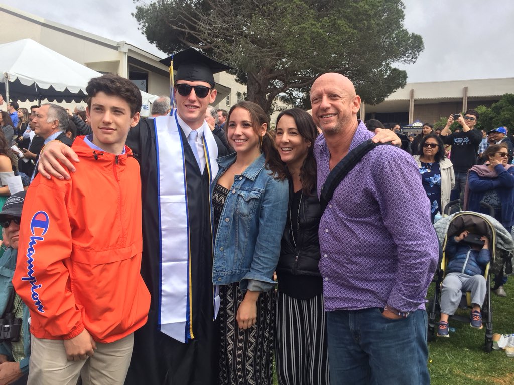 DBthagen's tweet photo. What a day it was! #UCSBalum #famfirst #sureeee https://t.co/bmmj2ZL15z