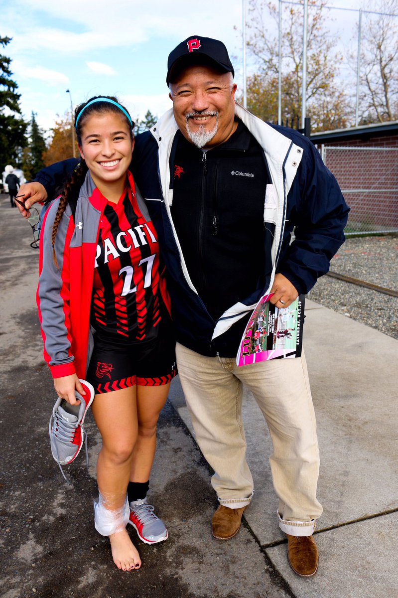 pacificuws's tweet photo. Happy Father's Day to all of our soccer dads! ⚽️👔 #GoBoxers https://t.co/IDt3miJ2kb