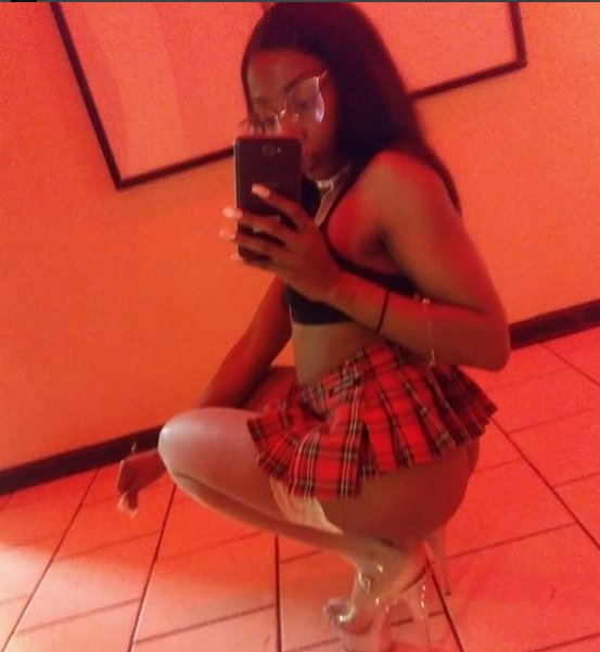 Milkmaryy's tweet photo. i'm naughty when I wanna be. https://t.co/iH105VVwXU