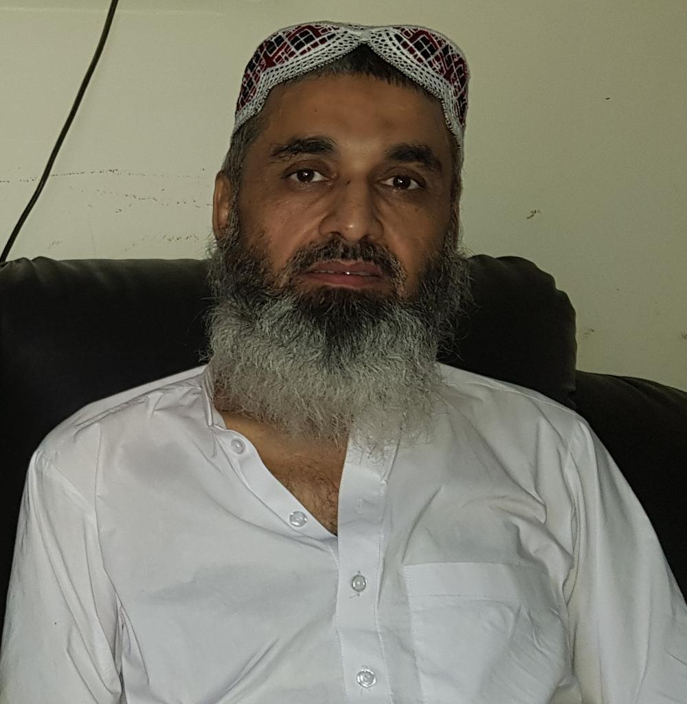 Inam Abassi appeared but  Brought 4 Things back to Home
1. Memoirs 2. Diabetes 3. High BP 4. Anxiety