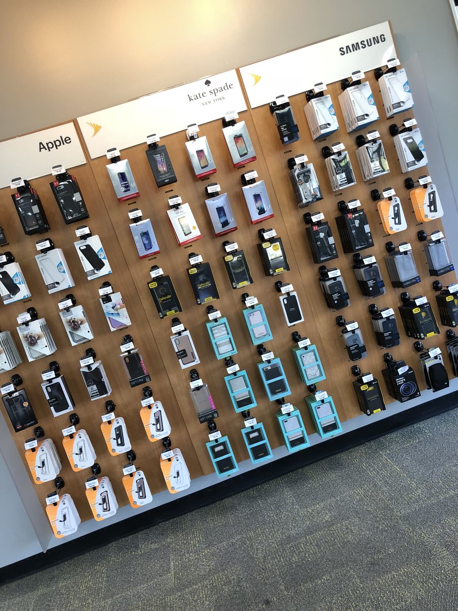 Come get your accessories to protects dads from from breaking today!! Great deals and now you can put accessories on the bill if needed! #oceanside #oceanside2 #sprint <a href="/KristianAllos/">Kristian Allos</a>