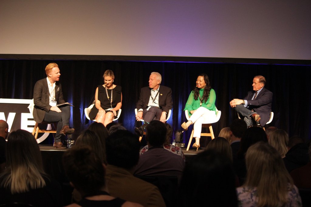 Inside Retail Live (@insideretailive) on Twitter photo Watch top players talk about what’s next for #retail! Panel includes Steinhoff Asia Pacific's Michael Ford, <a href="/theiconicau/">THE ICONIC</a>'s Anna Lee, <a href="/rebelsport/">rebel sport</a>'s Erica Berchtold, <a href="/ChemistWhouse/">Chemist Warehouse</a>'s Jack Gance, & The General Store's Matt Newell. buff.ly/2JDEMnp #insideretaillive Watch top players talk about what’s next for #retail! Panel includes Steinhoff Asia Pacific's Michael Ford, <a href="/theiconicau/">THE ICONIC</a>'s Anna Lee, <a href="/rebelsport/">rebel sport</a>'s Erica Berchtold, <a href="/ChemistWhouse/">Chemist Warehouse</a>'s Jack Gance, & The General Store's Matt Newell. buff.ly/2JDEMnp #insideretaillive