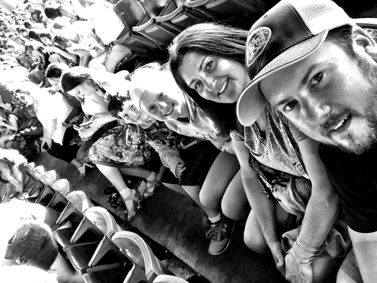 Kiss Concert baby!!
#Kiss108KissConcert