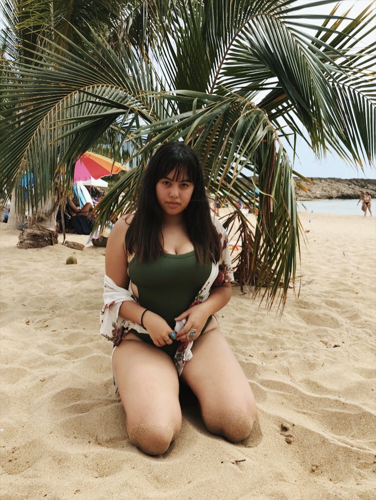 okpahola's tweet photo. ☀️beach babe https://t.co/LupmL0oAJP