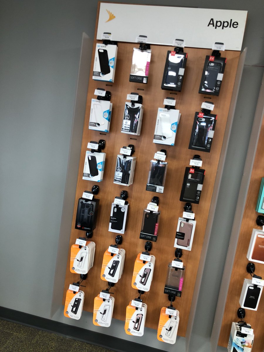 Large selection of cases here at Sprint North Park! Keep your phone PROTECTED and SAFE! #SanDiego <a href="/MikeXPC/">Mike</a> <a href="/KristianAllos/">Kristian Allos</a>