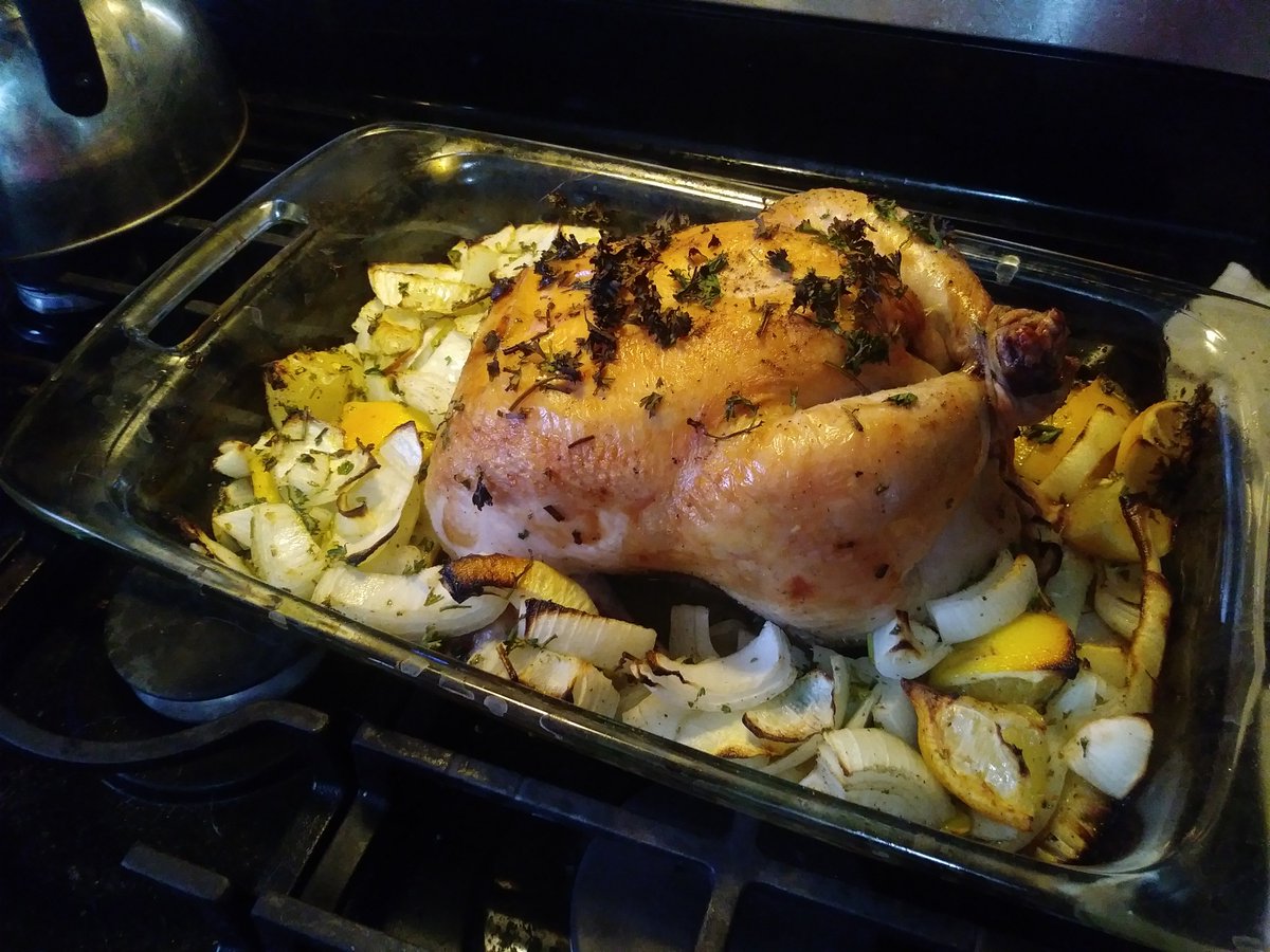 Regan_C_Foster's tweet photo. The @ChieftainNews #testkitchen is in full force, with engagement chicken per #readerrequest. What do you think, is this dish ring-worthy? Recipe and column in Wednesday Life. https://t.co/MZjXdQWsn7 https://t.co/a7Pr3WdPKu