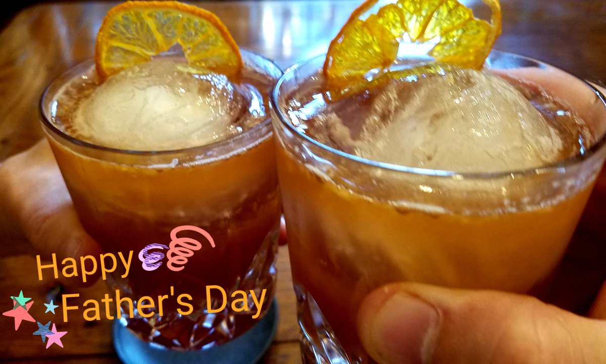 massonpj's tweet photo. Sharing a few with the other Dads in the neighborhood for #FathersDay.Thanks to @shakerandspoon for #bartrending. https://t.co/eRiAT5OECX