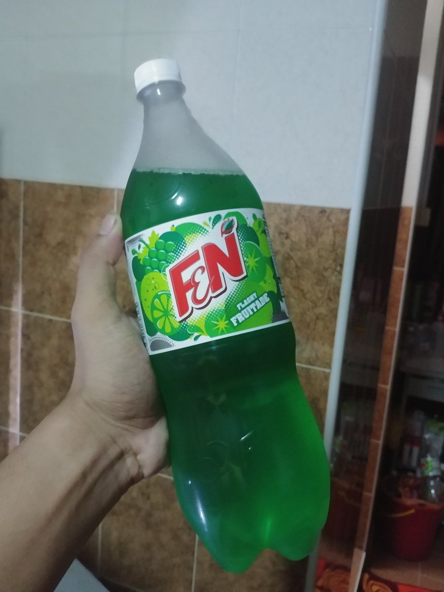 I will fight anyone who disagrees that F&N Fruitade is 'THE' OG Hari raya drink. #saynotofanta #smaye #matriye