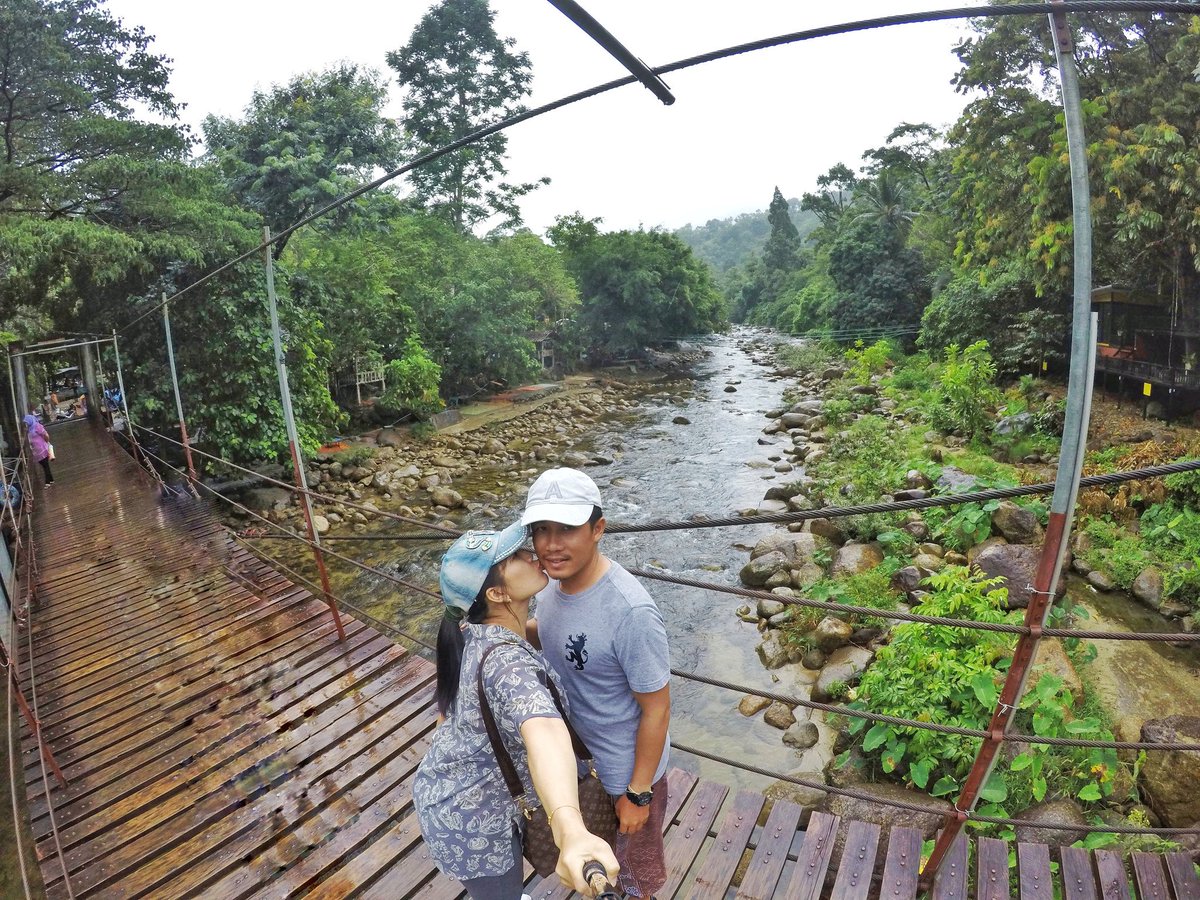 Chirapha20's tweet photo. ❤รั ก เ ท อ ที่ สุ ด 👨 คุ ณ พ่ อ น้ อ ง ซี👶

 #GoProHero5 #ThaiLand #NakhonSiThammarat https://t.co/aNM8gyGYGz