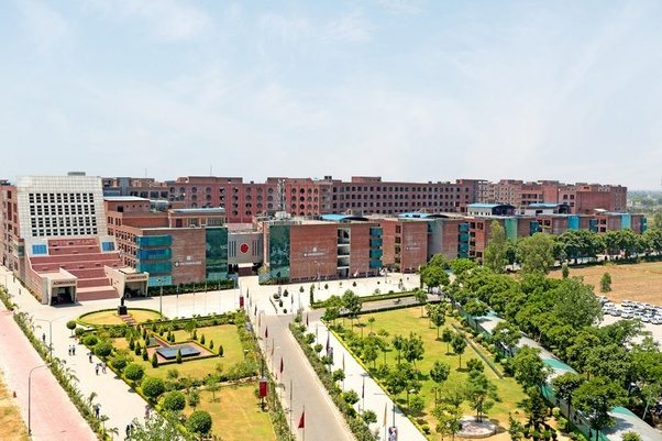 amityjbp's tweet photo. Cbse,Icse,State Board Aspirants Registered for Fast-track Admission before 21st June at Amity University and Eligible for Scholarship for 300 Programs for Registeration call 9300335319,8878855545 #amityadmission https://t.co/34YICuri7g
