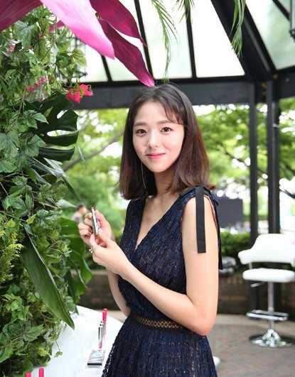 soobinvisuals's tweet photo. simple but classy

#IAmNotARobot #ImNotARobot #ChaeSooBin #YooSeungHo #유승호 #로봇이아니야 #채수빈 https://t.co/rsx8CFmWgp