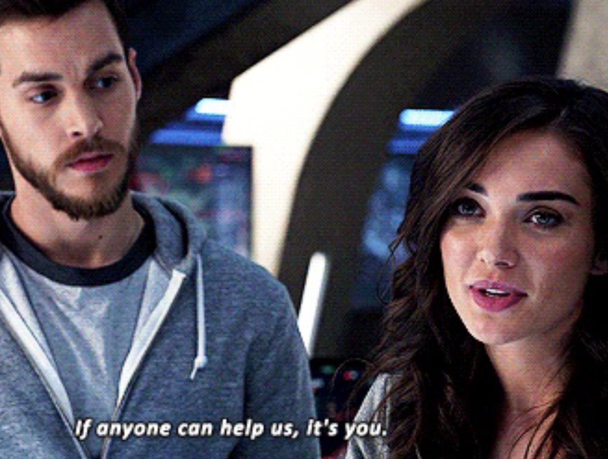 shipperofstuff's tweet photo. The worst part the supergirl cheating storyline is that Imra idolized Kara

Imagine seeing your husband cheat on you with your childhood hero
This spits on Imra &amp; it's a horrible example for young girls

This whole thing is just sick &amp; horrible https://t.co/qvCCW9mCTT