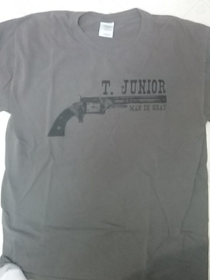 HTHustlas's tweet photo. Still got a handful of @TJunior charcoal gray t-shirts in all sizes from S-3X (we think). Hit us up for PayPal info if you're interested! https://t.co/8xBJyiFKBW