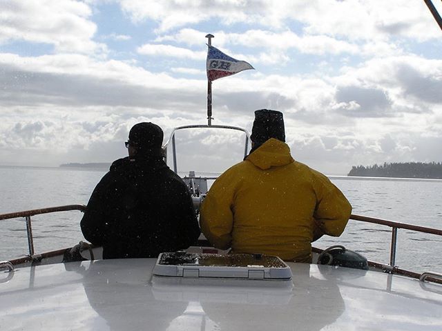 ScottishMack's tweet image. Those times when nothing’s said sometimes speak the most. Always thinking of the big guy on Father’s day. Love you dad.....P.S. my sister hit the boat horn in the middle of this serene moment and scared the shit out of both of us. ift.tt/2JRK8vm