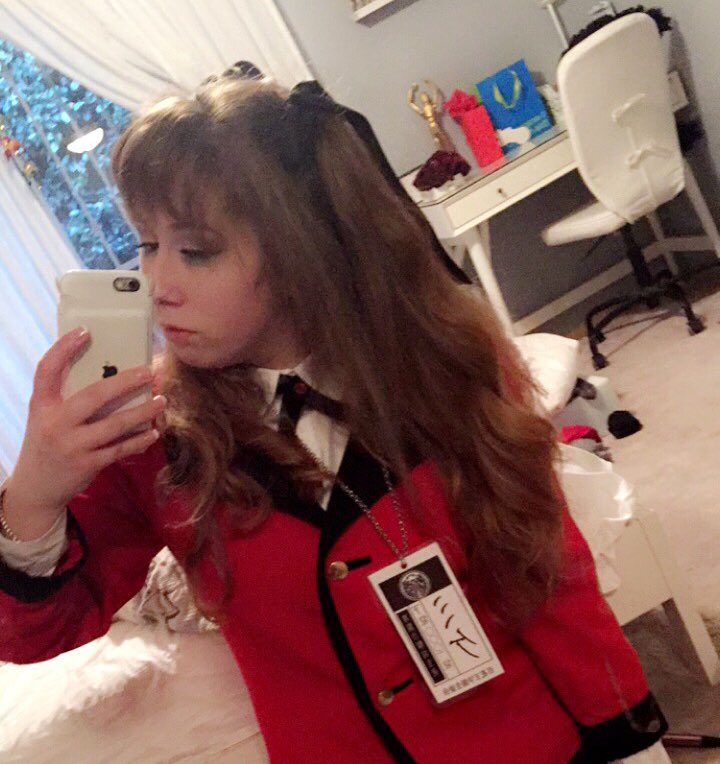 tiffanymallen_'s tweet photo. cosplay planningggg #axhype https://t.co/KZ8qICVVt9