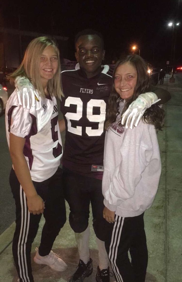 _taysmitty's tweet photo. @maddy_oheir @Rashadlaw_ Happy birthday to a day one 💙 https://t.co/VAZ6qGnr50