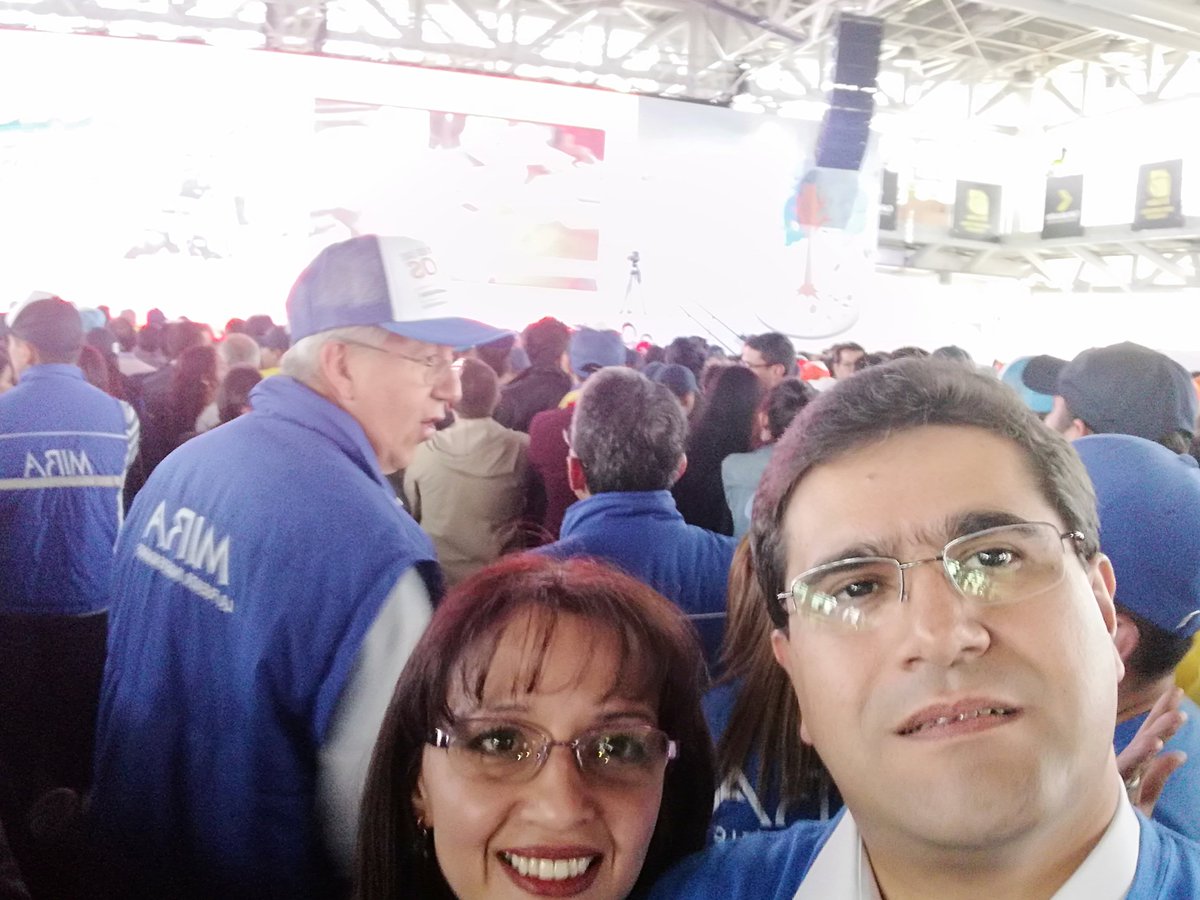DIEGOTORRES107's tweet photo. Felicitaciones a @baena por su liderazgo frente a @MovimientoMIRA. Un triunfo del que es protagonista indudable. https://t.co/p5p5TFborB
