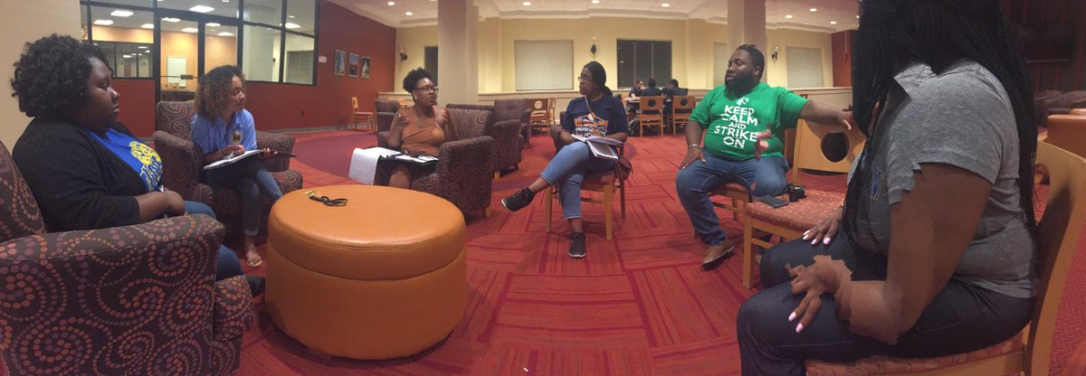 MAP_Purdue's tweet photo. Late night brainstorming session is happening to prepare for tomorrow’s workshops! Looking forward to the week ahead!
-@ScholarCropps
#HBCU2Purdue #SummerScholars18
#SummerScholarsProgram https://t.co/Thl3p7ST6E