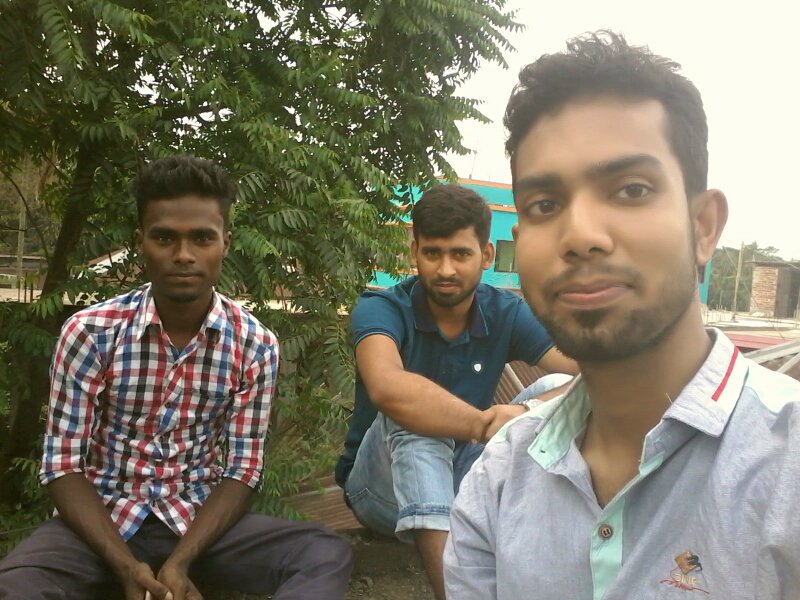 Eid-Ul-Fitre 2018 2nd day at our paris... After a long time reunion with  my "pran ka tukra"  "Lal miya box" "Hot mal" and me at Paris Tower...
miss you soo much foregn baby <a href="/akkrulislam4201/">akirul islam</a> ...
<a href="/saidur039/">Saidur Rahman</a> <a href="/Sabbira92442300/">Sabbir ahmed</a>  come on baby to bireyani Party.....