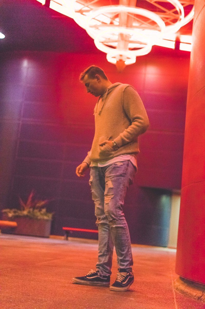 RaulsyMusic's tweet photo. it’s not a game https://t.co/kqSqXYLaub