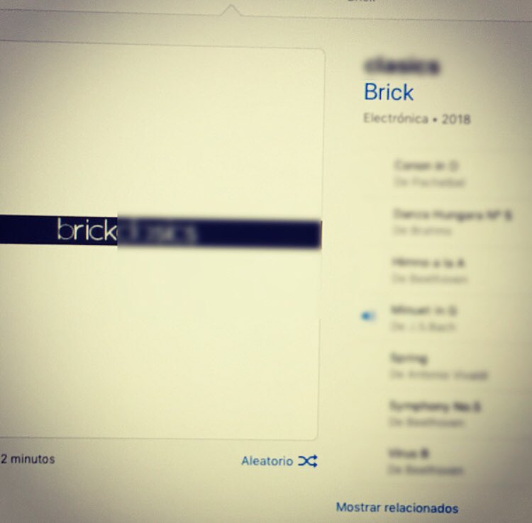brickmx's tweet image. Meses de vivir, disfrutar, sentir cada partitura, cada arreglo que hice, la armonía y melodía que forma parte de mi nuevo trabajo musical... “Escuchando 7 temas de los 10 que forman este nuevo disco” 💿#VieneAlgoDiferente 🎹 Suena tal cual lo soñé 🎼🎶 #BrickStudio