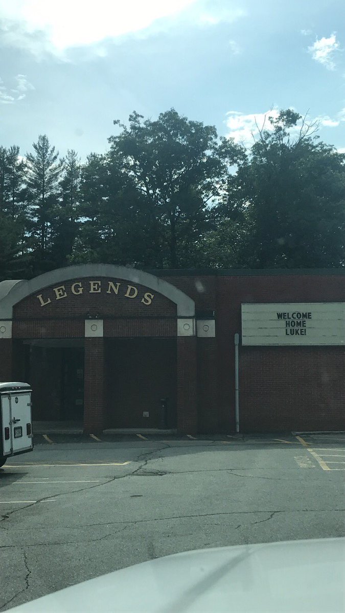 lukecombs's tweet photo. Surprise, Surprise... https://t.co/PwvmY8GPft