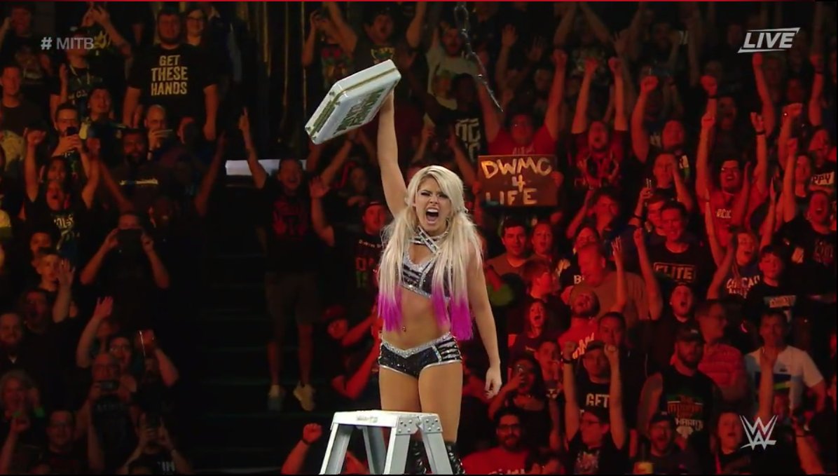 mysterio_yash's tweet photo. The #MixedMatchTeam got the #Briefcase @BraunStrowman @AlexaBliss_WWE #BraunStrowman #LittleMissBliss #LittleMissMITB #AlexaBliss #MonsterInTheBank #MMCPartners #MITB #WWE #RAW #SDLive #MoneyInTheBank2018 https://t.co/Fxm7iZitBh