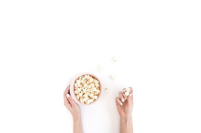What are you doing this Sunday? My plan is a big bowl of popcorn, Hershey's Kisses, cuddles with my Yorkie, and watching Before Sunset as part of my research for our upcoming trip to Paris. Have any of you seen it? I loved Before Sunrise!⠀⠀⠀⠀⠀⠀⠀⠀… ift.tt/2K3dRF2
