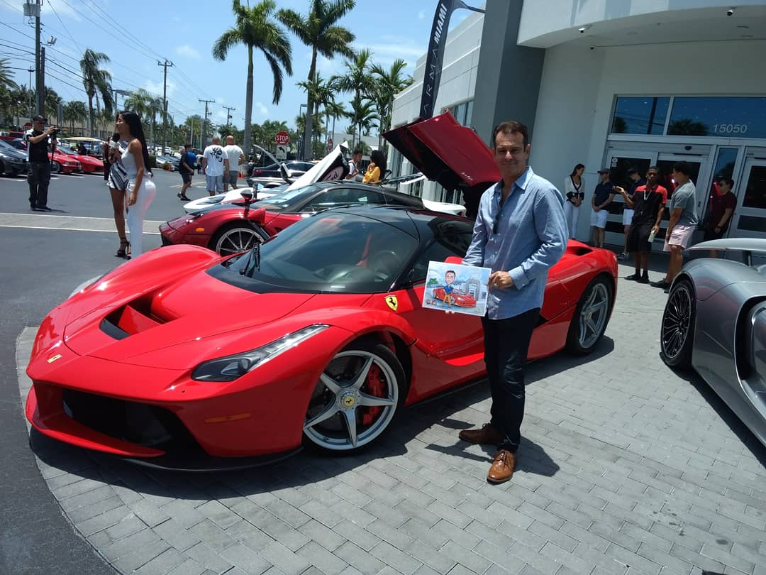 idiazcreations's tweet photo. Great Event #prestigeimport @LamboMiami with @BrettLAMBOMIAMI This is Miami's Hottest Exotic Car Show! @prestigeexoticsespresso I love seeing the smiles on all the kids when they all see Brett's #cartoons this CEO #BrettDavid The #LeganceContinues !
https://t.co/GWbXLGetFz https://t.co/MdHPg0TdqX