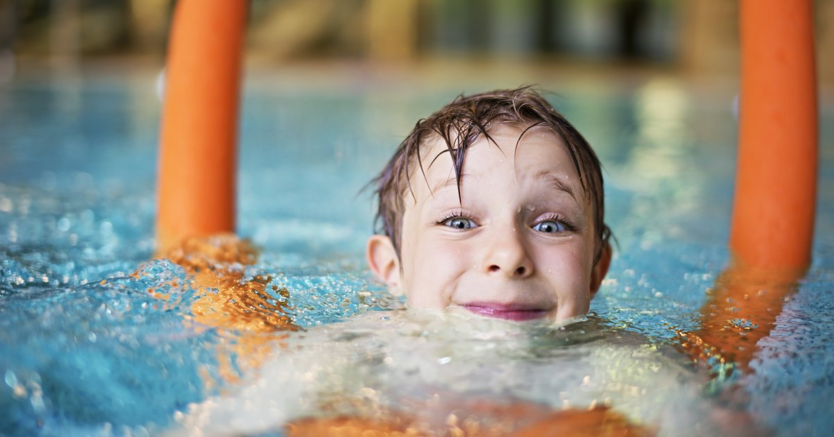 HuffPostCanada's tweet photo. One-third of swimming-related disease outbreaks happened in hotel pools or hot tubs https://t.co/8cJsAn2Kij https://t.co/4B8m5wtSGv