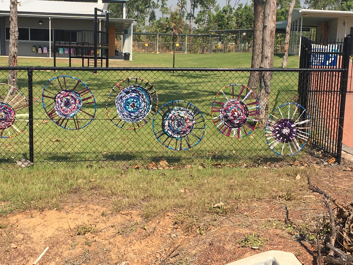 GSLCJS_HS's tweet photo. Great outdoor gallery Year 2. #lsalearn  #pypaction https://t.co/y4Griy4Hkf