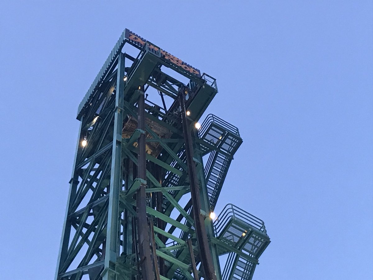 WildcatCoasters's tweet image. Classic Demon Drop @DorneyParkPR @mikefehnel #firsttimevisit