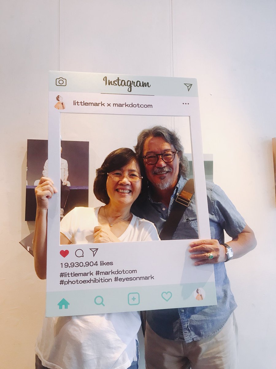markdotcom93's tweet image. 謝謝最親切最可愛的段爸爸跟段媽媽來看展覽❤️🌺，希望下次有機會再讓你們來唷！希望媽媽把照片帶回去能把家裡裝飾的美美的～🌸
在台灣要玩的開心 下次有機會再見！！！❤️❤️❤️