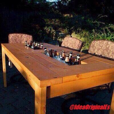 hazlotumismord's tweet photo. Posiblemente la mejor mesa de jardín 👌 https://t.co/l9seBlD1mn