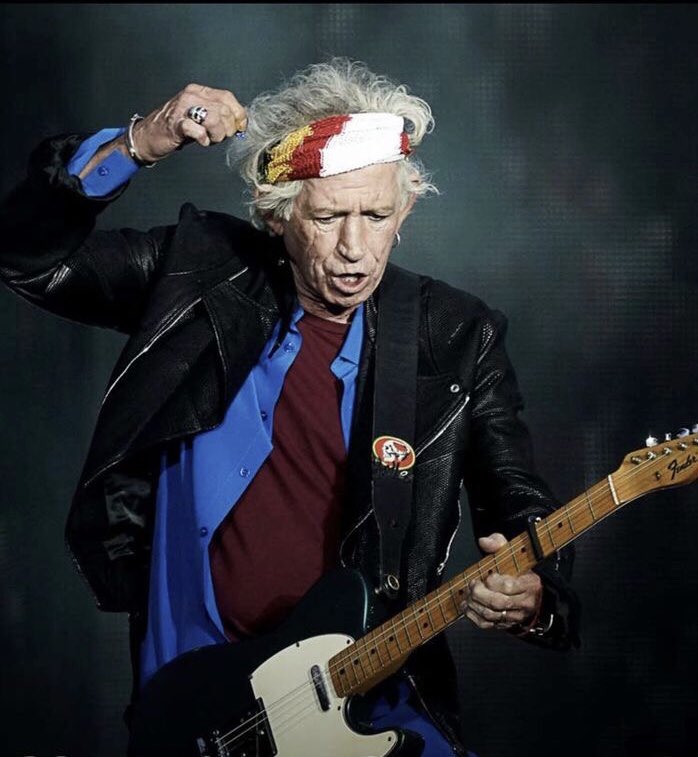 Jumping_Jack_'s tweet photo. START US UP #GUYSSSS 👅💪🏿have a great monday #ALL #STONES #LOVERS ❤️🎵🎥🎬#NEXT #STOP #TWICKENHAM @RollingStones 👅💪🏿💙👅💪🏿💙 https://t.co/PKMFgQGopq