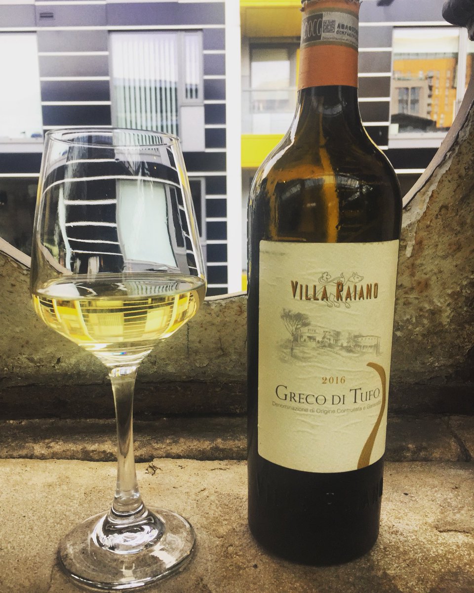 Villa Raiano - 2016, Greco di Tufo ~ A characterful and complex Greco di Tufo. Ripe and honeyed nose with aromas of pear, green apple and citrus peel, balanced by notes of greengage. @villaraiano 
#villaraiano #grecoditufo #sommlife #corkheads
