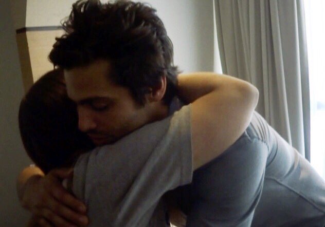 mnichlo's tweet image. « this is unbelievable really please give me a hug » I LOVE HIM IM CRYING  #thos2 #thos2con