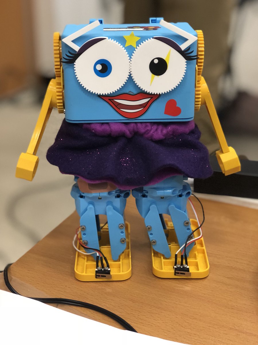 Lally_Wilks's tweet image. An all girl coding team from @leithacademy competing in the #martyscodingparty18 run by @CGI_UKNEWS @RoboticalLtd @Edinburgh_CC