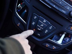 CarModrd's tweet image. El aire acondicionado de tu coche, siempre a punto: trucos y consejos (Vídeo) dlvr.it/QXgJt9