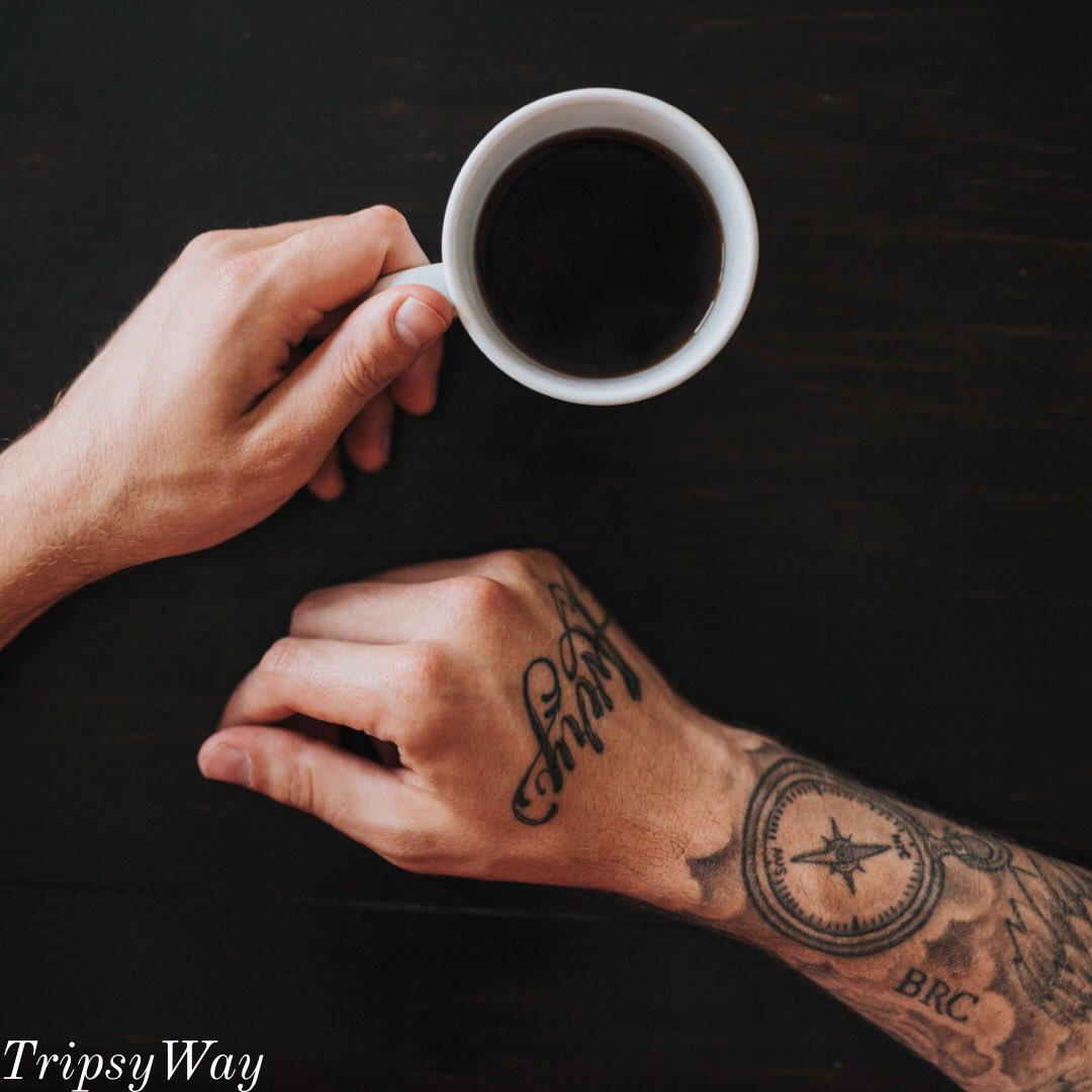 TripsyWay's tweet photo. “I veri viaggiatori partono per partire e basta: cuori lievi, simili a palloncini che solo il caso muove eternamente, dicono sempre andiamo, e non sanno perché” Baudelaire descrive così i viaggiatori. Se anche tu sei in cerca di nuove avventure, parti alla scoperta di #TripsyWay https://t.co/UFISMUPkeq